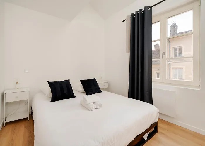 L'eclat De Gambetta - Place Stanislas - 6 Pers Appartement Nancy